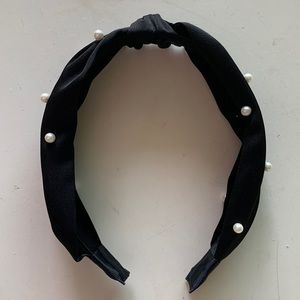 Nicole Miller Black with Pearls Top Knot Headband